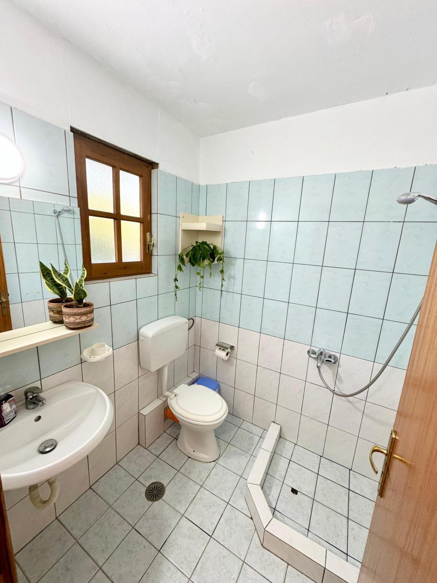 Guesthouse Rondo ฮีมาเรอ ภายนอก รูปภาพ